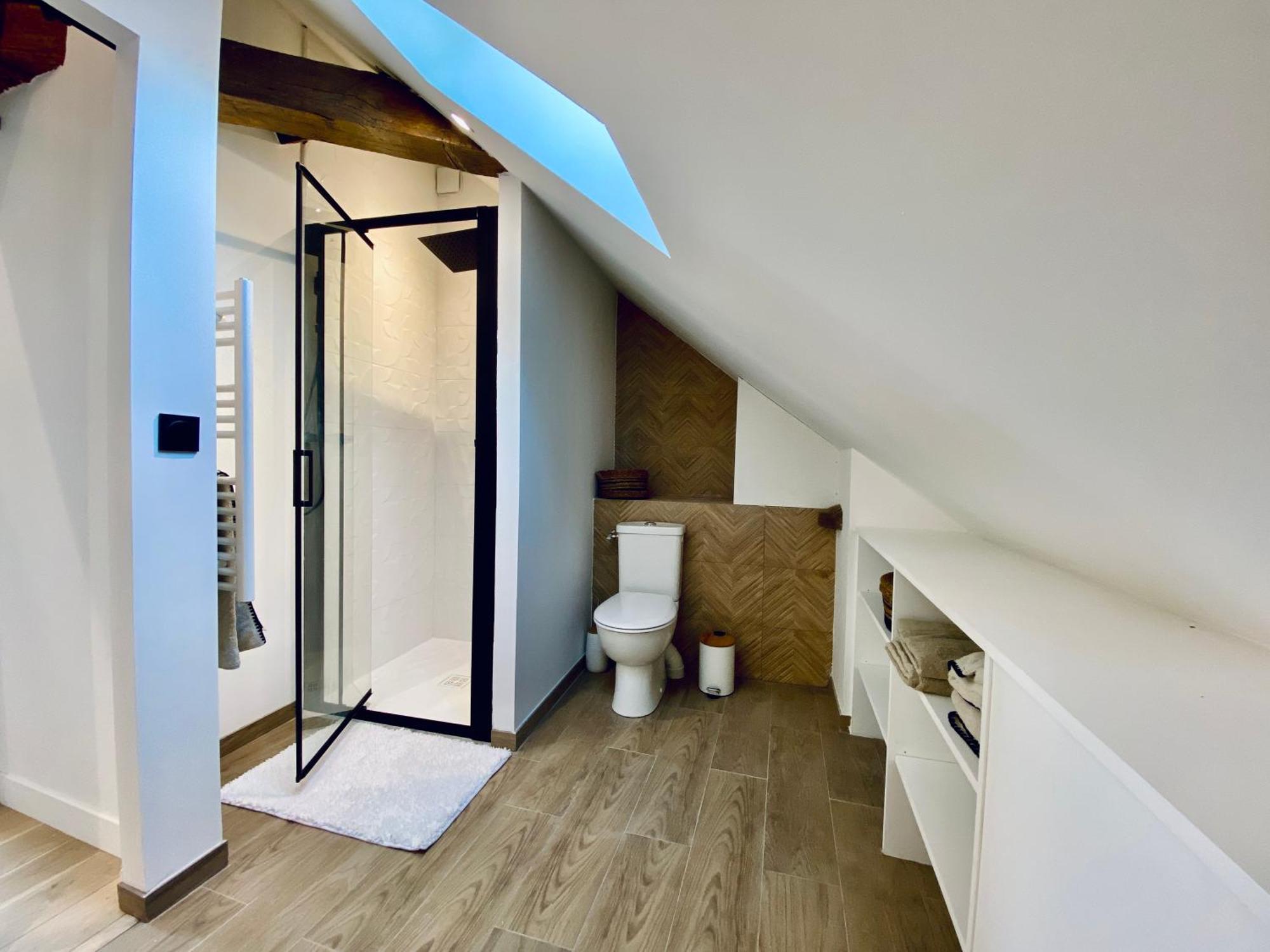 Velvet - Best Keys - Maison Duplex Elegante - Plein Centre Ville - Deco Minimaliste & Cosy - Literie Haut De Gamme - 2 Chambres Separees - Lit Queen Size & 1 Canape Convertible - Smart Tv - Wifi Fibre - Check-In Autonome Sens Exteriér fotografie